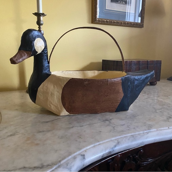 Vintage primitive papier-mâché duck-goose basket - Picture 1 of 9